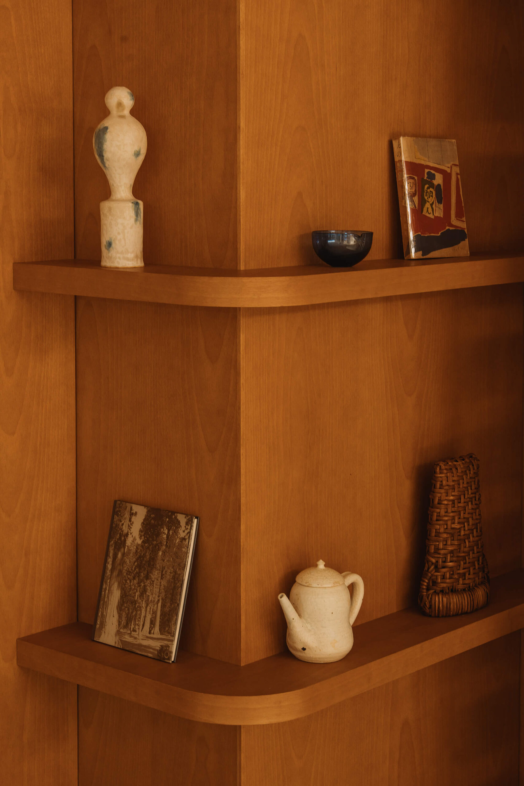 SHOP