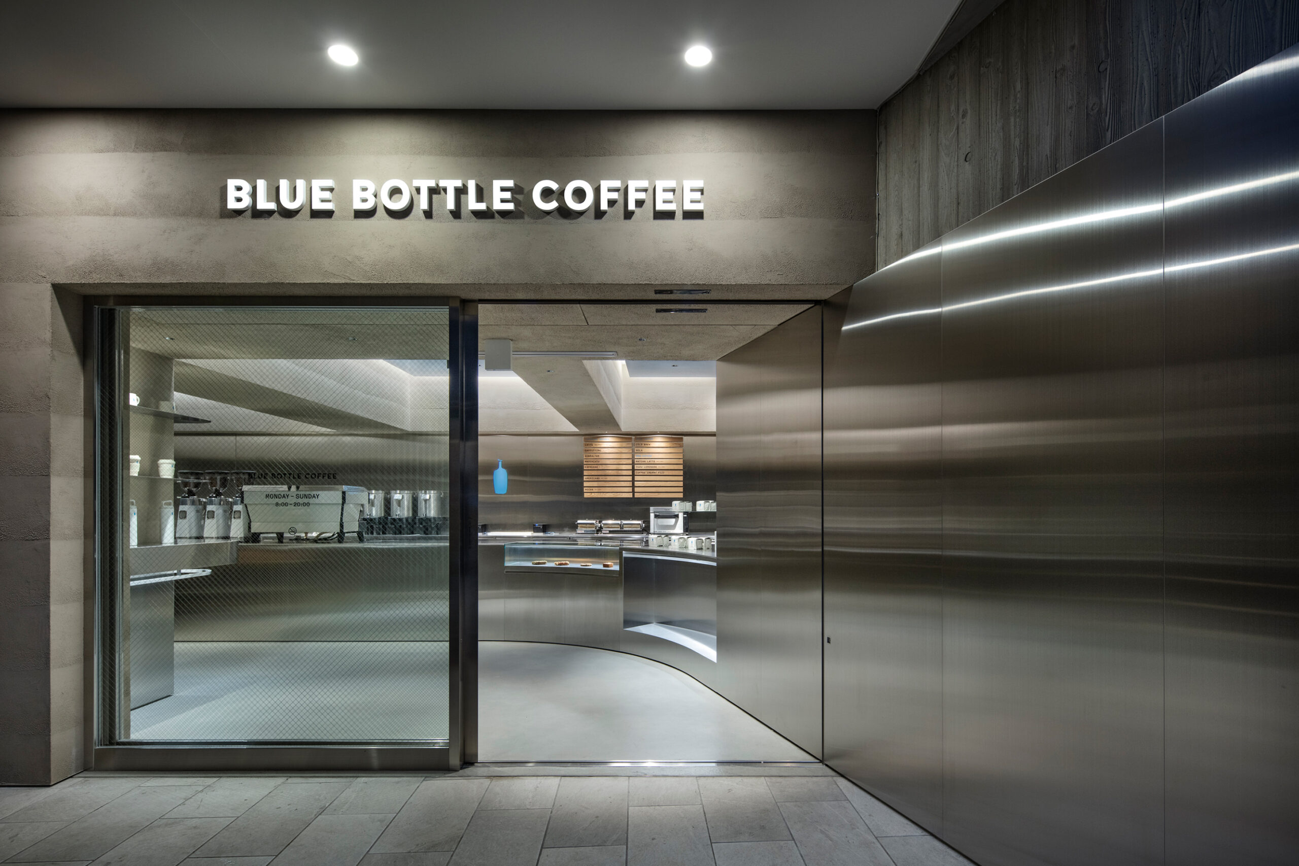 BLUE BOTTLE COFFEE HARAJUKU